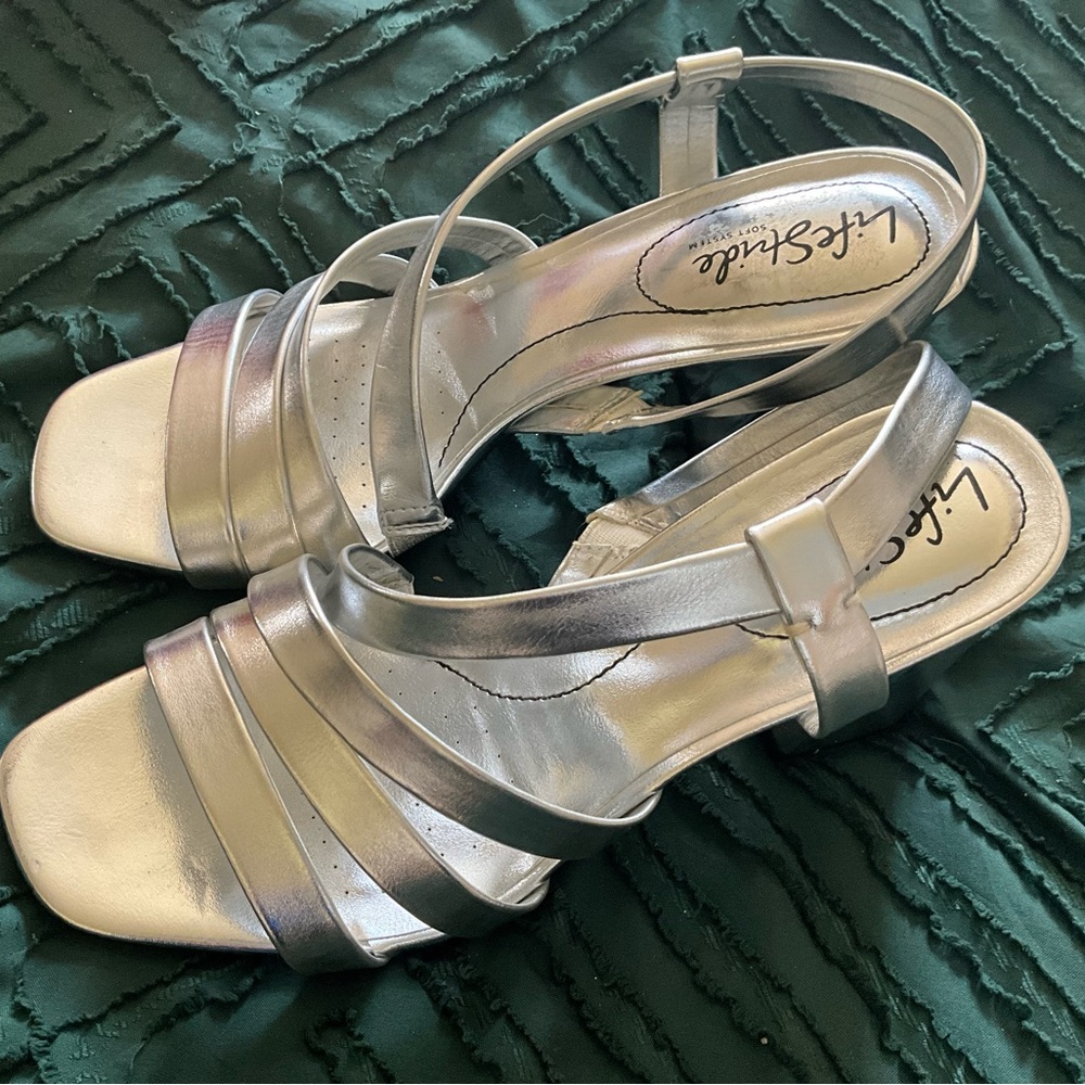 Lifestride Women’s Dress Silver Sandals